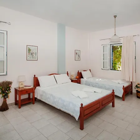 Hotel Kythera Irida